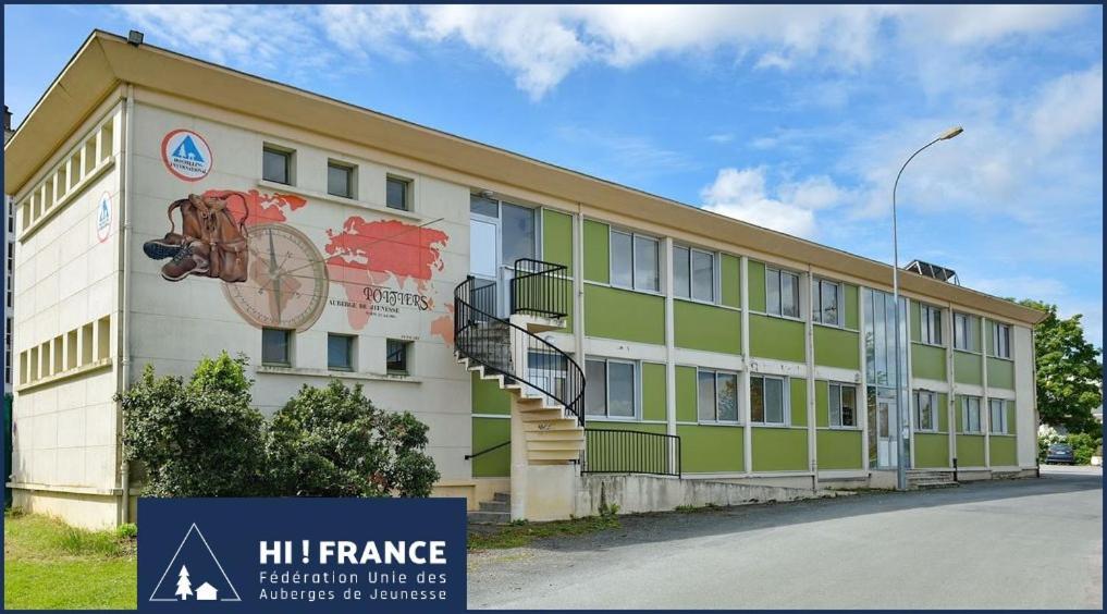 Auberge De Jeunesse Hi פואטייה מראה חיצוני תמונה